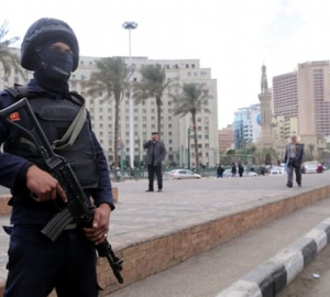 Hak örgütleri: Mısırlı güvenlik görevlileri ABD-Mısır vatandaşına işkence yaptı