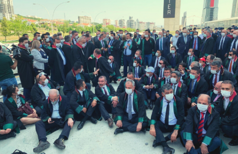 Barolar Haklarımızın En Kuvvetli Güvenceleri Arasındadır